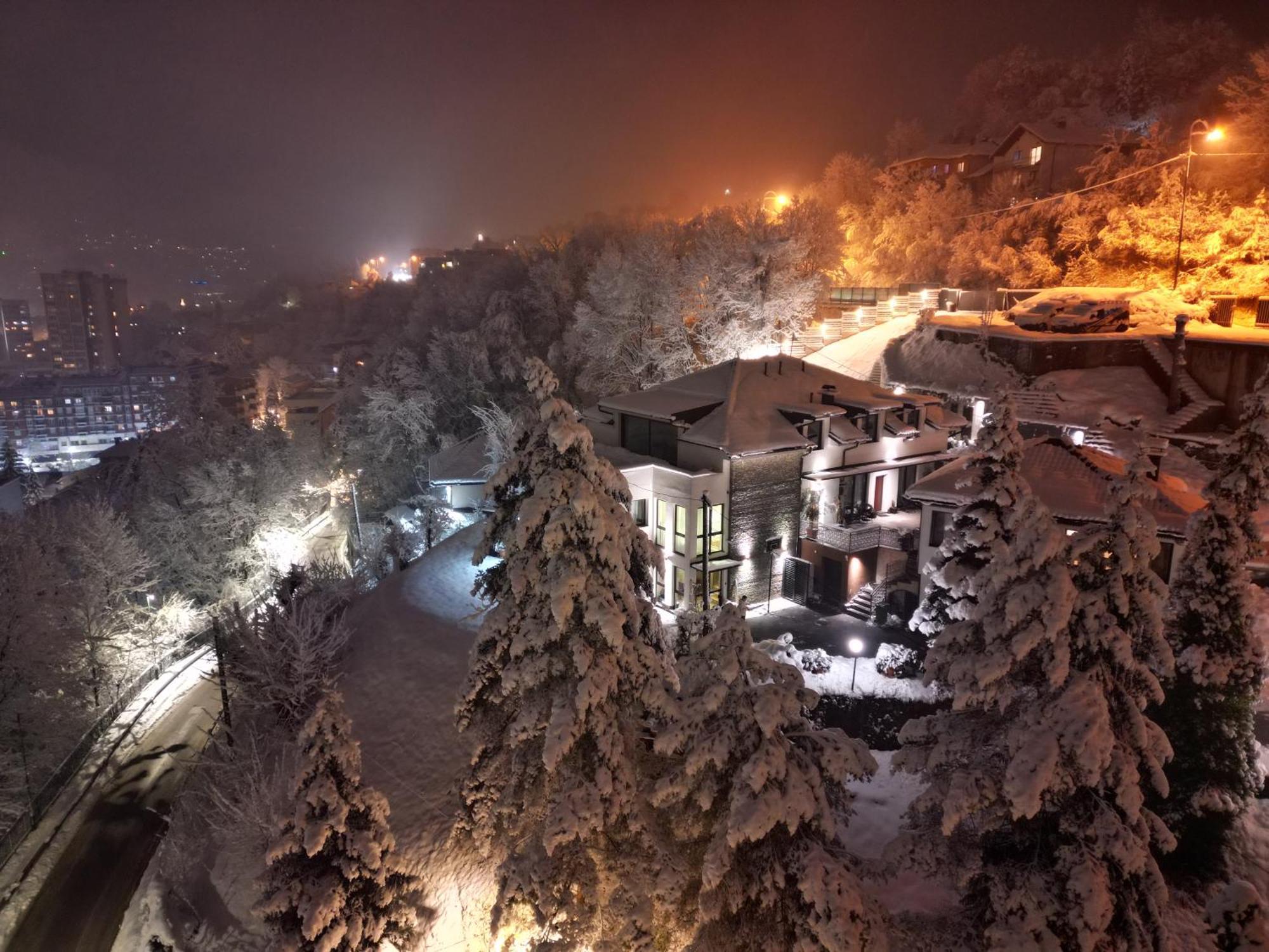 Residence 33 Сараєво Екстер'єр фото